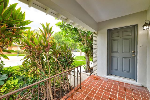 125 S 10th Street, Fort Pierce, FL 34950