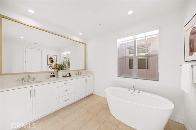 113 Imagination Trail, Irvine, CA 92620