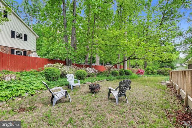 6820 COLBURN DR, Annandale, VA 22003