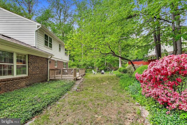 6820 COLBURN DR, Annandale, VA 22003
