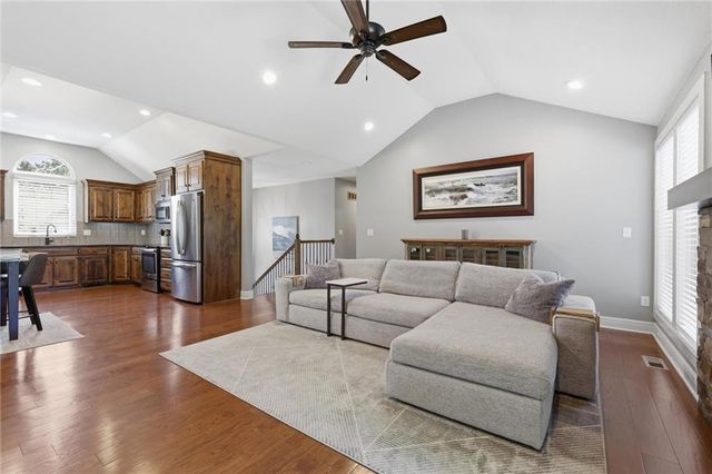 19505 W 110th Street, Olathe, KS 66061