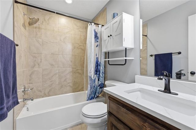 19505 W 110th Street, Olathe, KS 66061