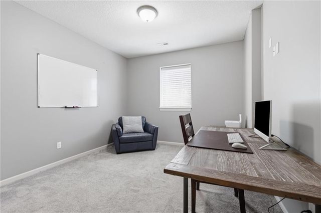19505 W 110th Street, Olathe, KS 66061