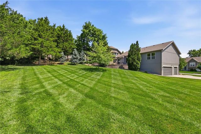 19505 W 110th Street, Olathe, KS 66061