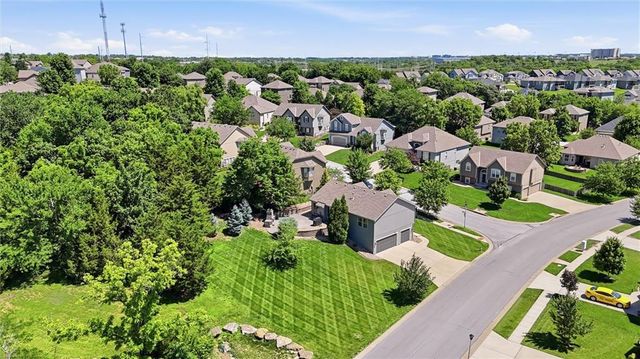 19505 W 110th Street, Olathe, KS 66061