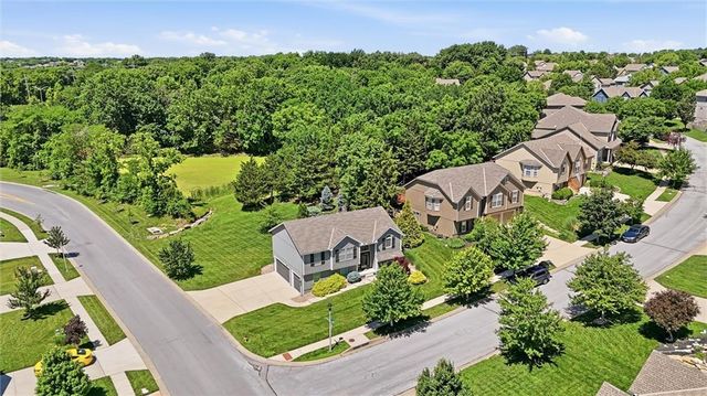 19505 W 110th Street, Olathe, KS 66061