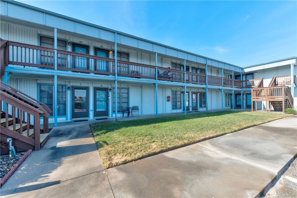 2025 S 11th St 24, Port Aransas, TX 78373 — exterior