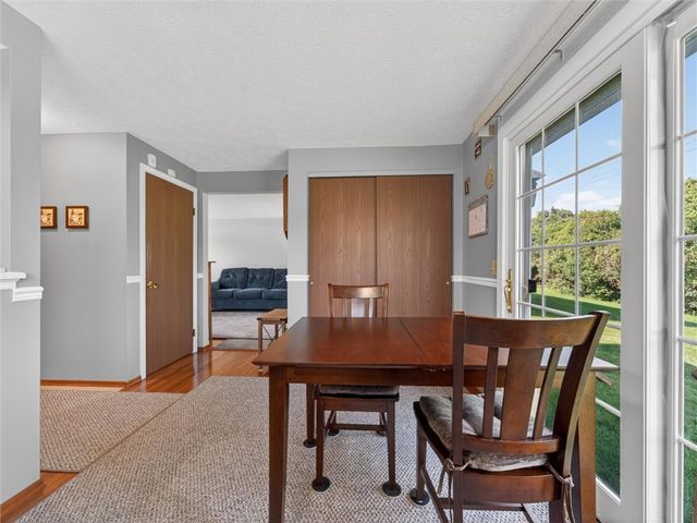 85 Hickory Manor Drive, Gates, NY 14606