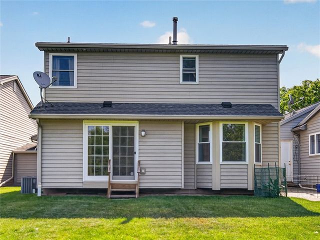 85 Hickory Manor Drive, Gates, NY 14606