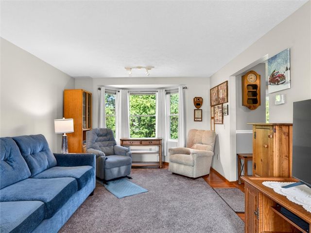 85 Hickory Manor Drive, Gates, NY 14606