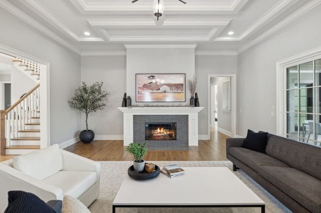 8531 Heirloom Blvd, College Grove, TN 37046