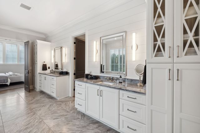 8531 Heirloom Blvd, College Grove, TN 37046