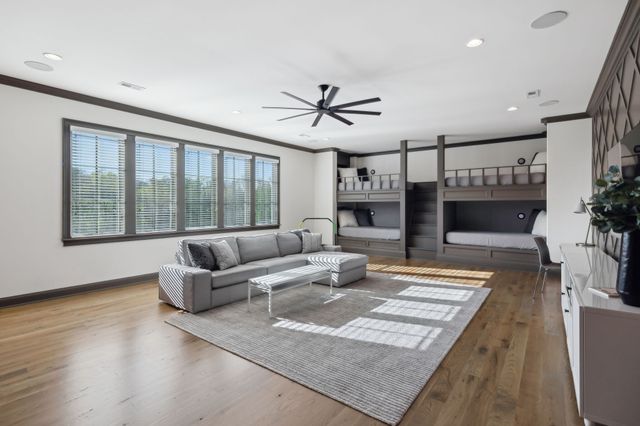 8531 Heirloom Blvd, College Grove, TN 37046