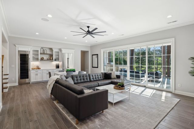 8531 Heirloom Blvd, College Grove, TN 37046