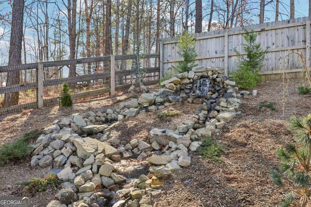 602 Red Leaf Way, Canton, GA 30114