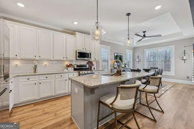 602 Red Leaf Way, Canton, GA 30114