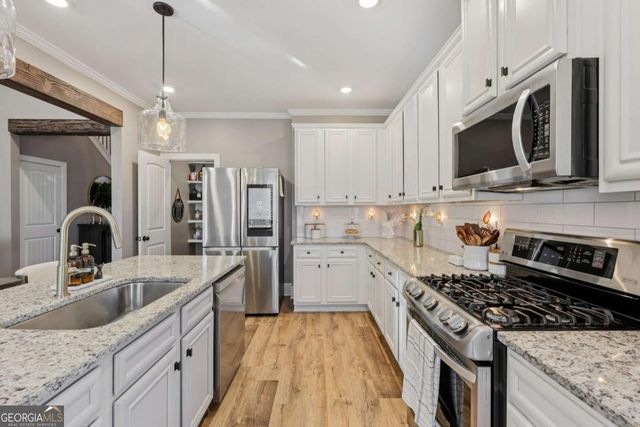 602 Red Leaf Way, Canton, GA 30114