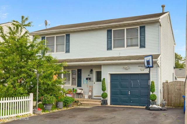 40 Wood Street, Keansburg, NJ 07734