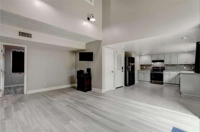 6580 Bellburn Road, South Fulton, GA 30349