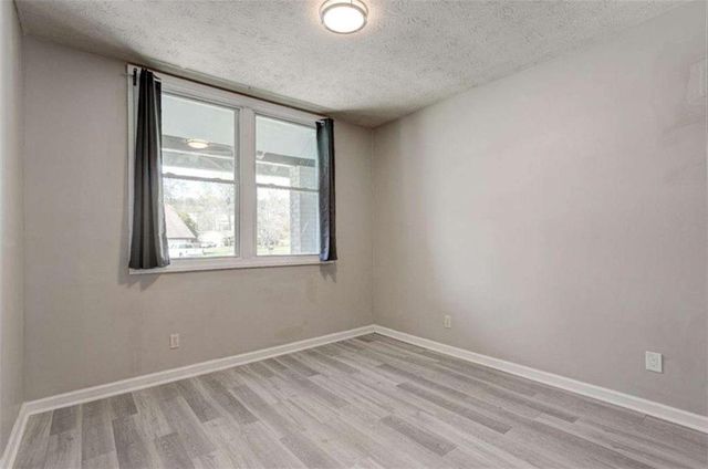 6580 Bellburn Road, South Fulton, GA 30349