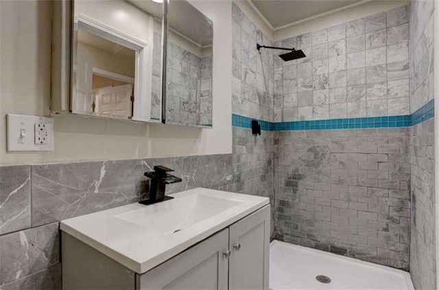 6580 Bellburn Road, South Fulton, GA 30349