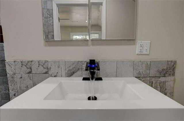 6580 Bellburn Road, South Fulton, GA 30349