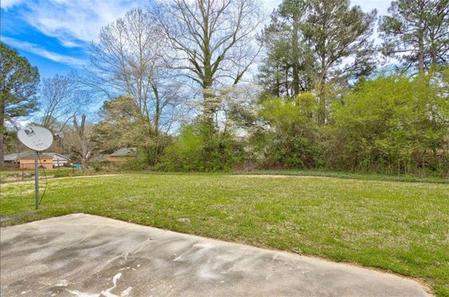 6580 Bellburn Road, South Fulton, GA 30349