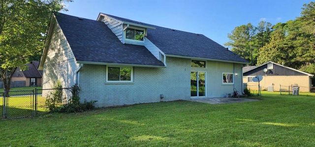 6580 Bellburn Road, South Fulton, GA 30349