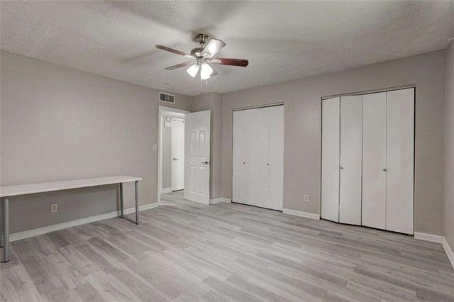 6580 Bellburn Road, South Fulton, GA 30349