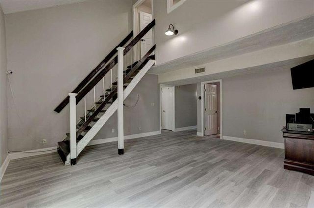 6580 Bellburn Road, South Fulton, GA 30349