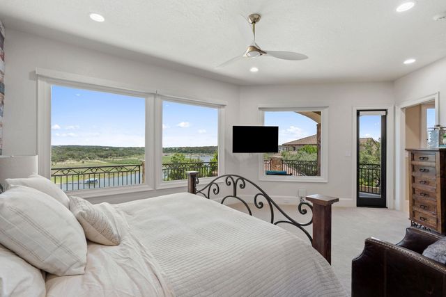 1216 Travis Bluff WAY, Spicewood, TX 78669