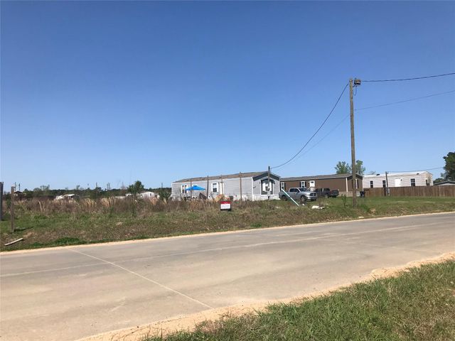 248 Road 5043, Cleveland, TX 77327