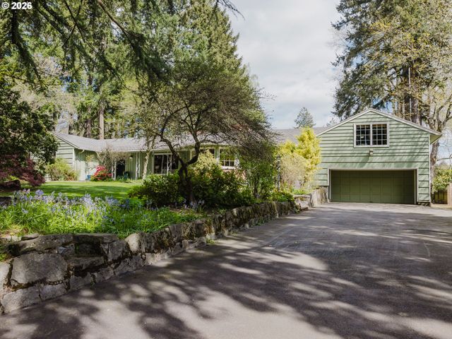 4510 Sw 60TH Pl, Portland, OR 97221