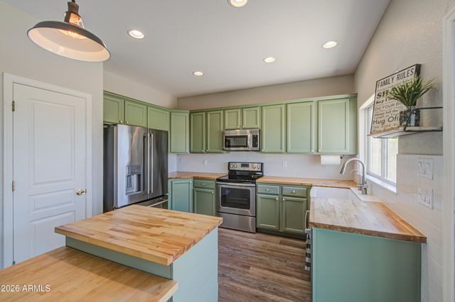 11822 W WASHINGTON Street, Avondale, AZ 85323