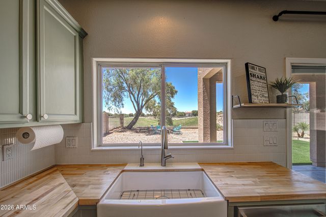 11822 W WASHINGTON Street, Avondale, AZ 85323