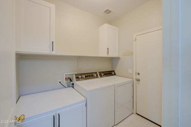 11822 W WASHINGTON Street, Avondale, AZ 85323