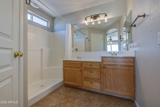 11822 W WASHINGTON Street, Avondale, AZ 85323