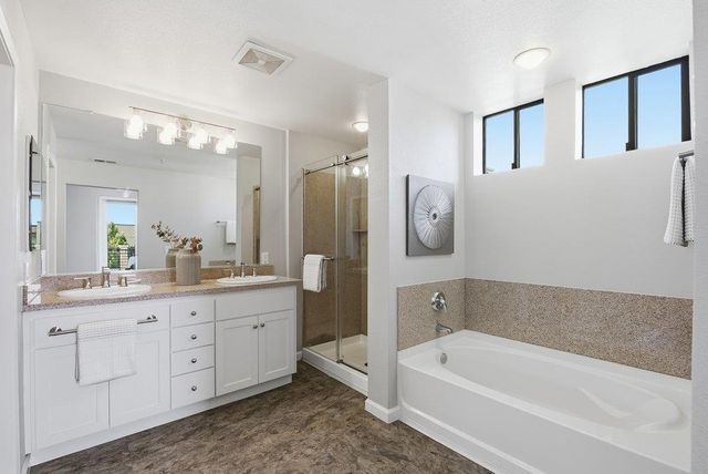 800 N 8th Street 314, San Jose, CA 95112