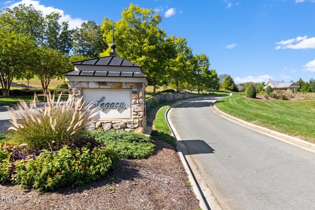 169 Hidden Bluff Drive, Chapel Hill, NC 27517