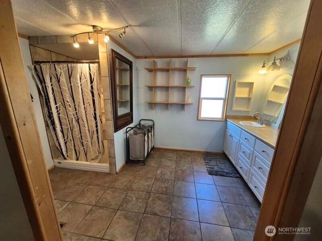 8654 Broad Street NE, Moses Lake, WA 98837