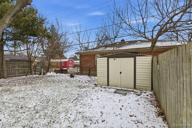 12835 Oak Park Boulevard, Oak Park, MI 48237