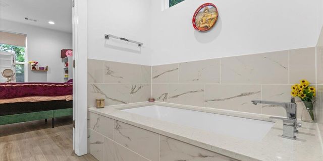 4711 Little Hill CIR, Austin, TX 78725