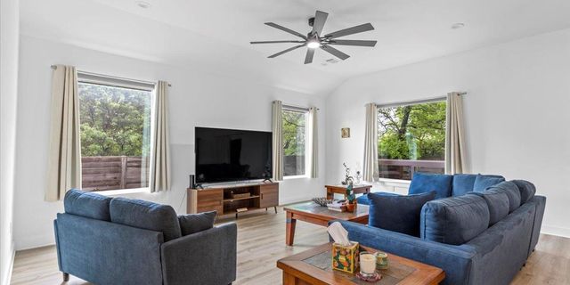 4711 Little Hill CIR, Austin, TX 78725