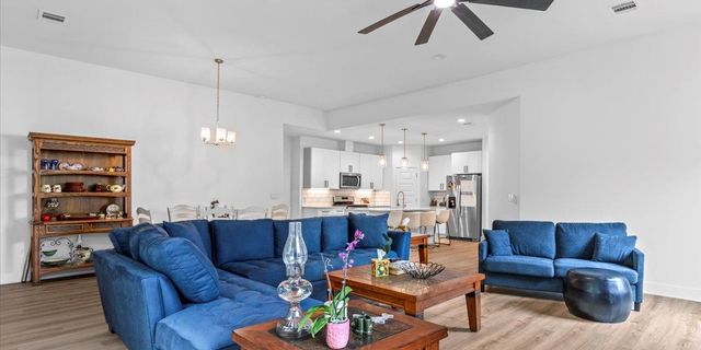 4711 Little Hill CIR, Austin, TX 78725