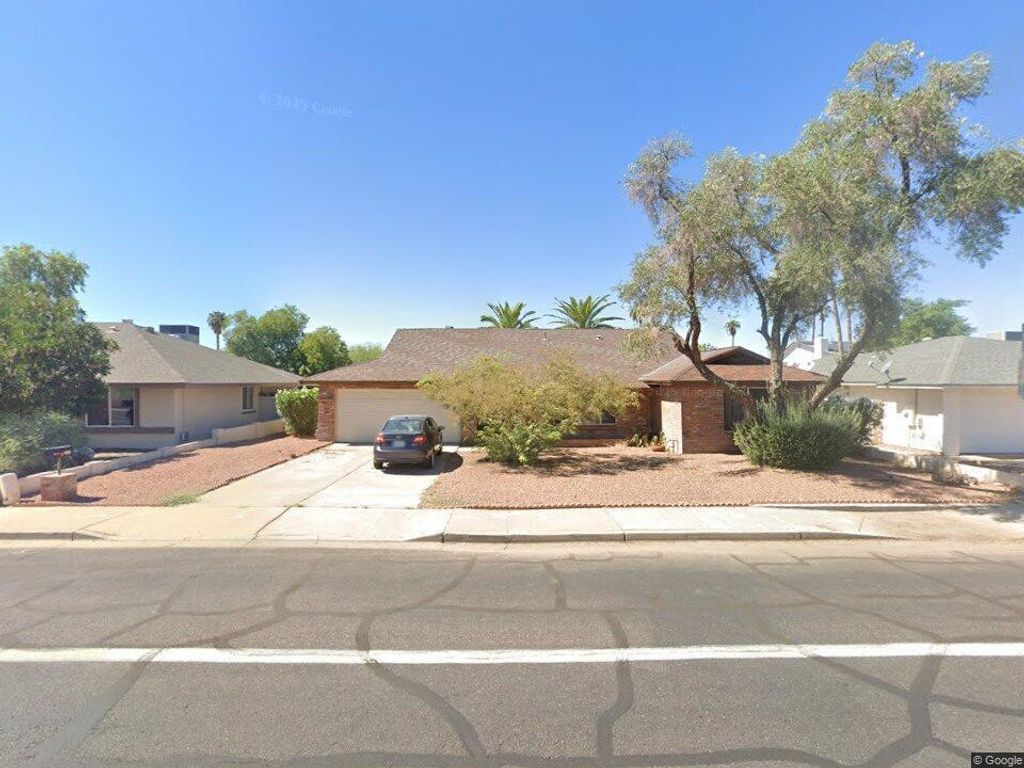 2332 S Patterson, Mesa, AZ 85202