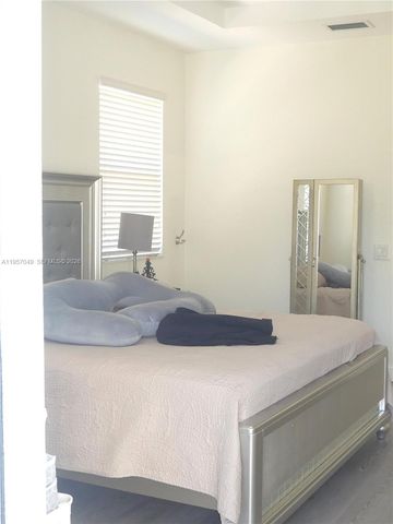 4760 Mimosa Pl 1001, Coconut Creek, FL 33073