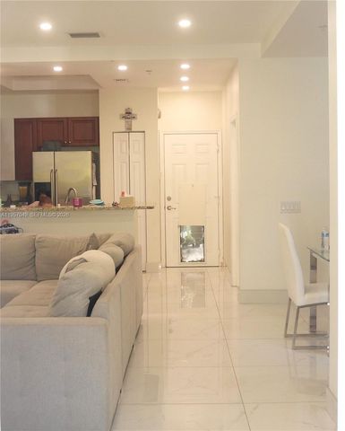 4760 Mimosa Pl 1001, Coconut Creek, FL 33073