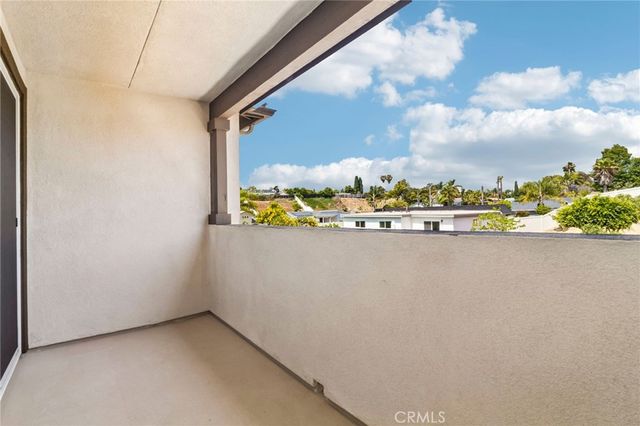 4893 Merida Way, Oceanside, CA 92057