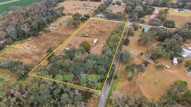 1823 WELCOME ROAD, Lithia, FL 33547