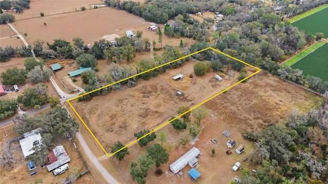 1823 WELCOME ROAD, Lithia, FL 33547